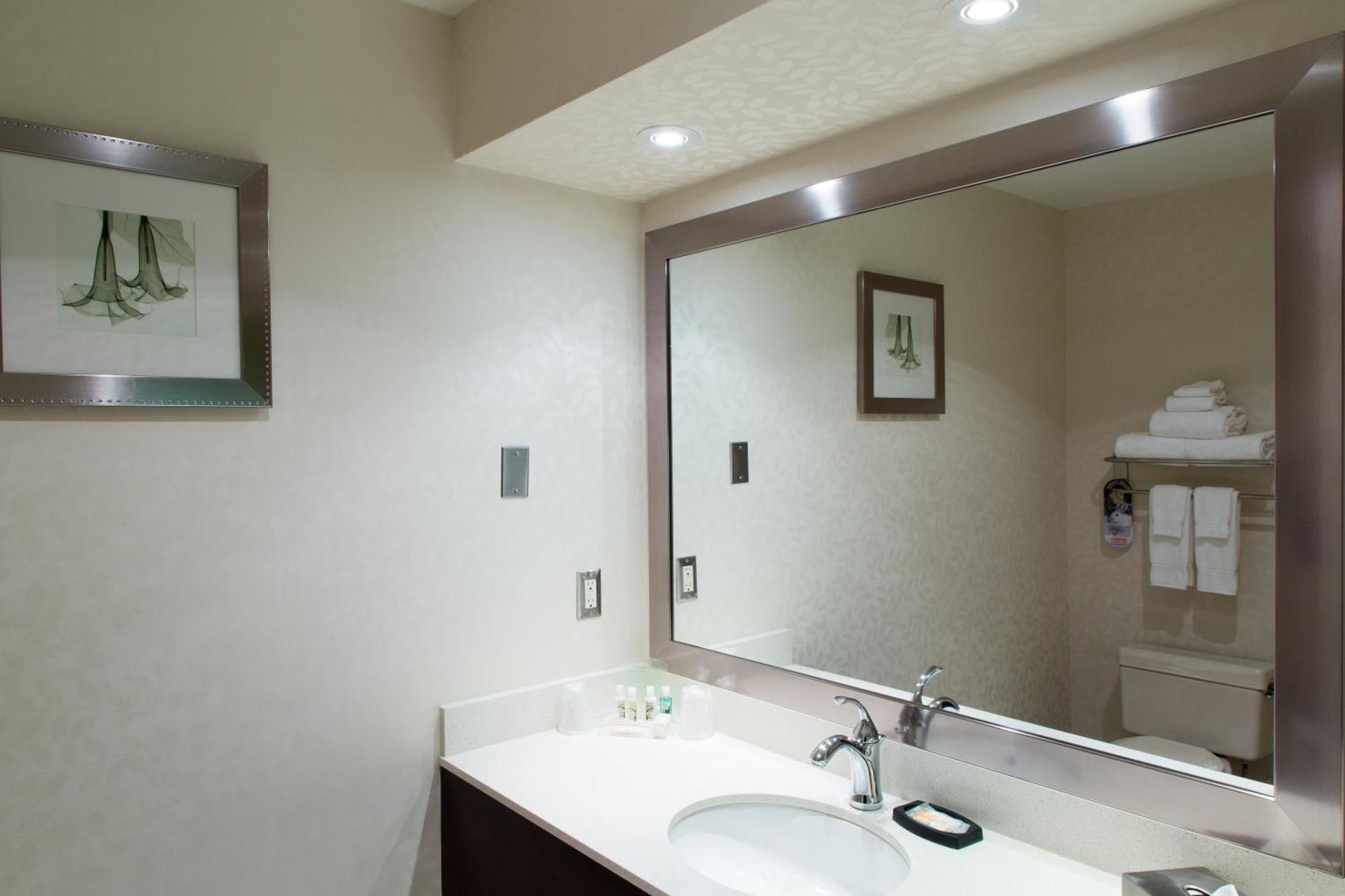 Standard Room,1283052190:JPEG
