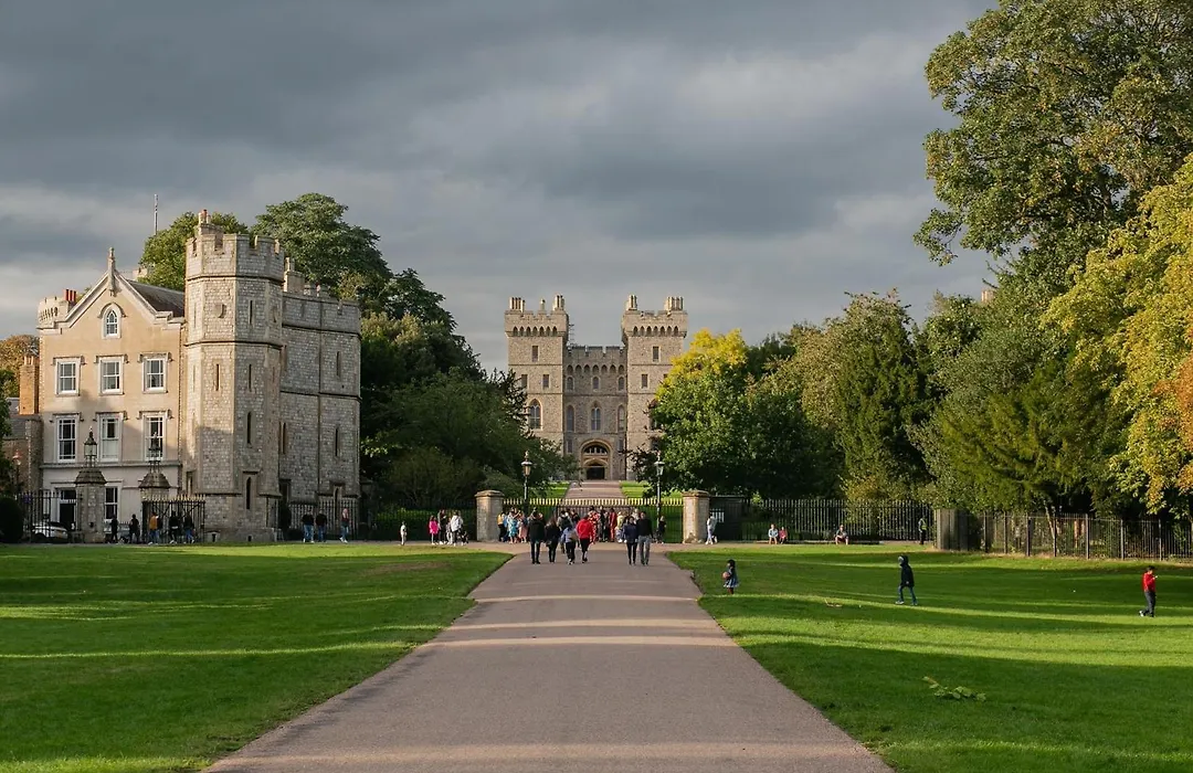 Charles House - Windsor Castle-1